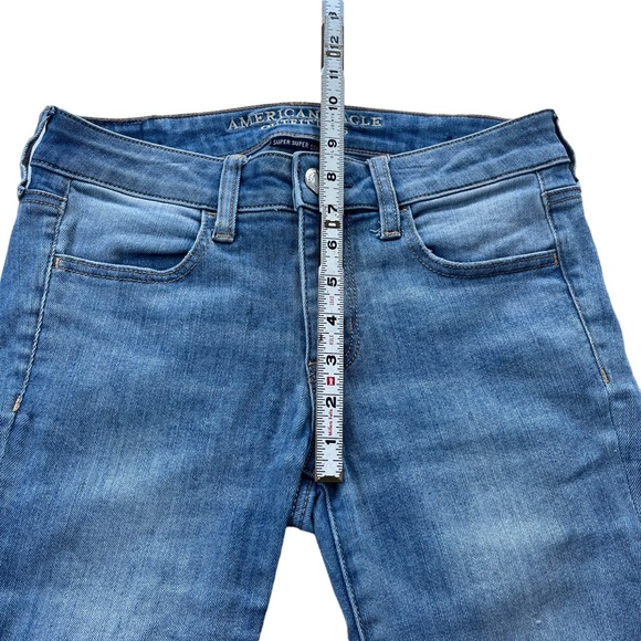 American Eagle Women’s Size 4 Regular Light Wash Super Super Stretch Jeggings - Picture 8 of 15